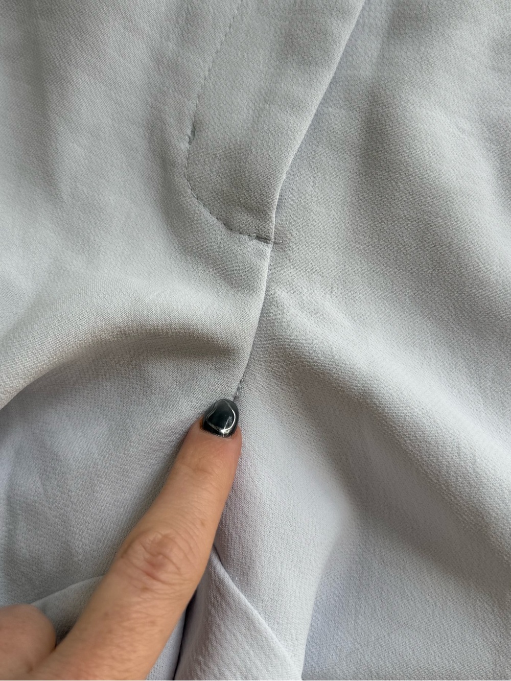 Wilfred Aritzia Pale Icy Blue White Effortless Pleated Shorts - Picture 4 of 11